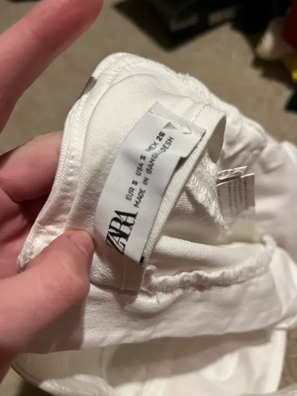 ZARA White sleeveless denim corset top never worn with zipper back - Image 5