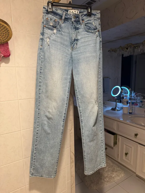 Daze Denim Sundaze Boyfriend Straight Leg Jeans - Image 2