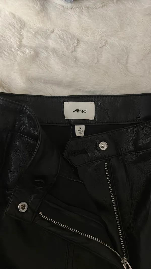Aritzia Wilfred Leather Pants  - Image 4
