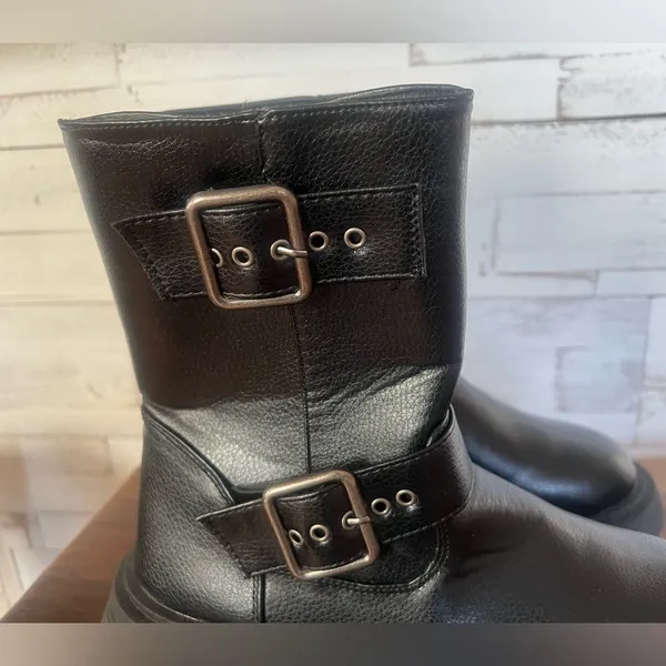 WILD DIVA LOUNGE OSAKA COMBAT BOOTS size 7.5 - Image 3