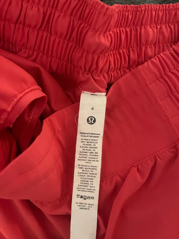 Lululemon Hotty Hot - Image 4