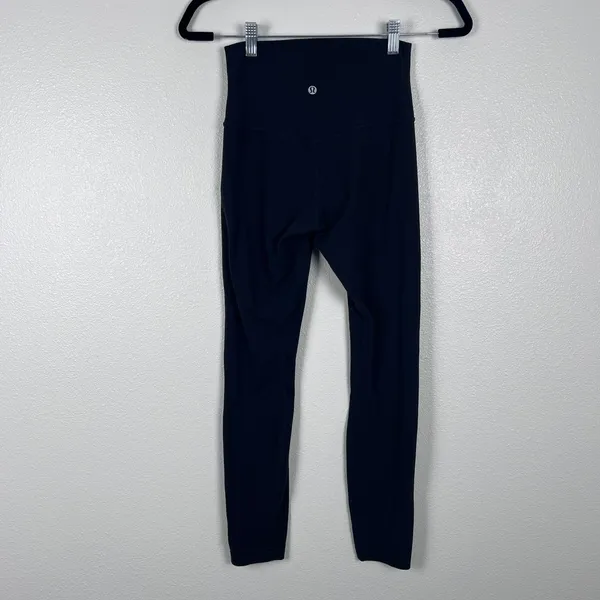 Lululemon Women's Align High Rise Pant Black Sz 4 - Image 7
