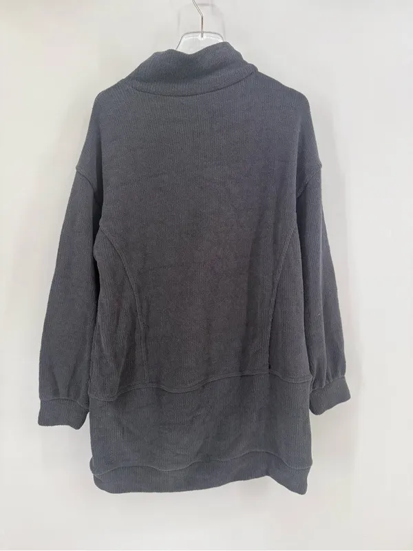 Free People beach dark gray mock neck oversized sweatshirt size medium - Image 2