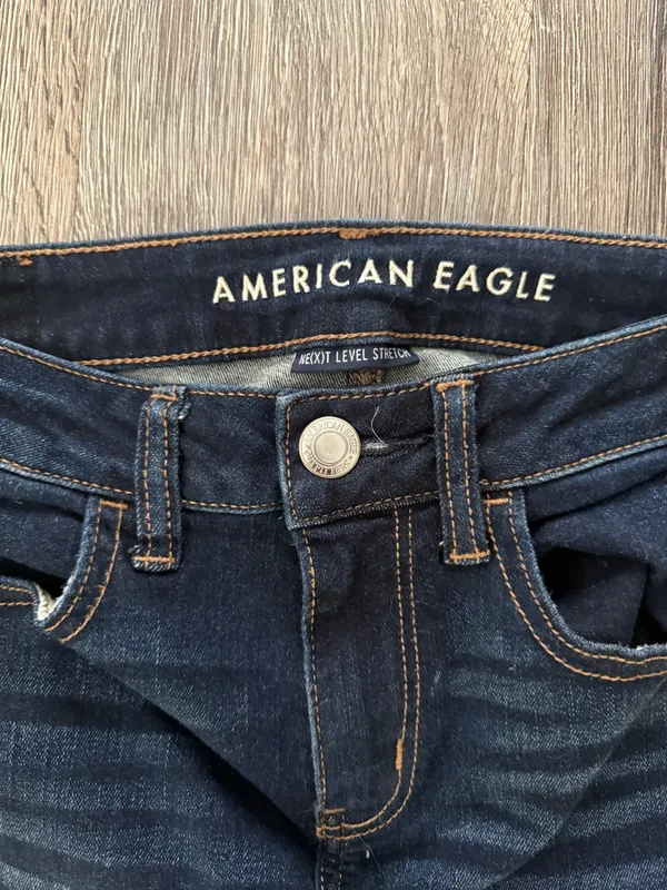 American Eagle Skinny Jeans - Image 3