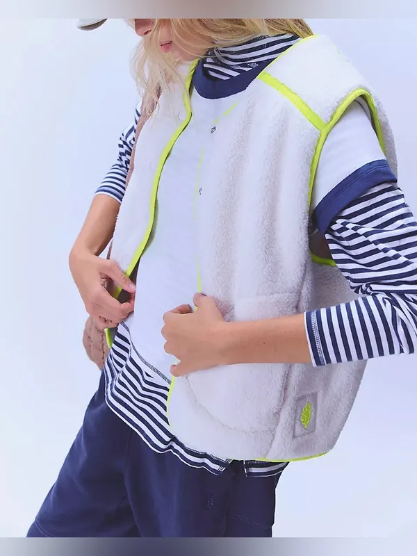 NWT Free People FP Movement Keep It Cozy Fleece Vest- ivory white yellow - small - Image 4