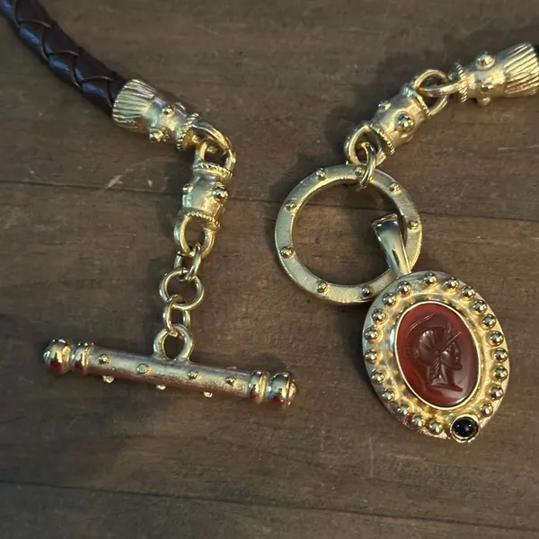 Brown leather braid toggle necklace with carved Roman head pendant - Image 5