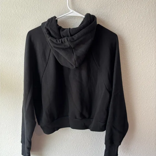 Victoria's Secret Black Cropped Relaxed Sweatshirt - Image 4