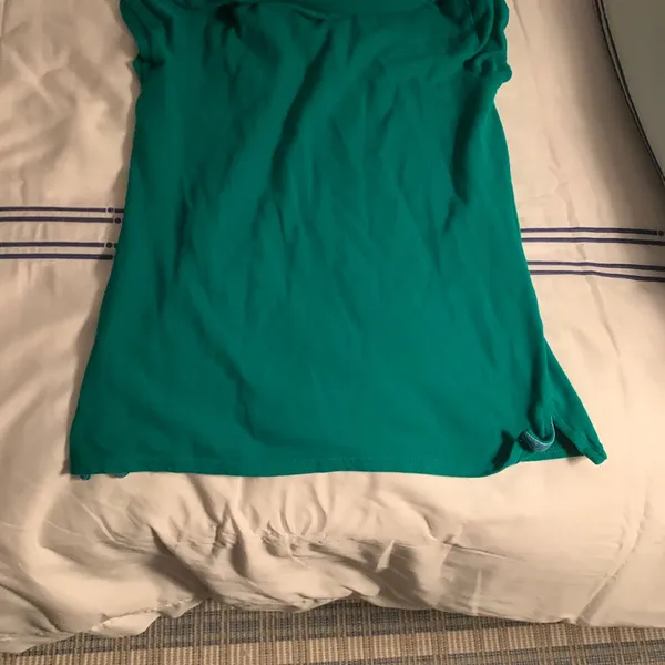 Green polo shirt - Image 2