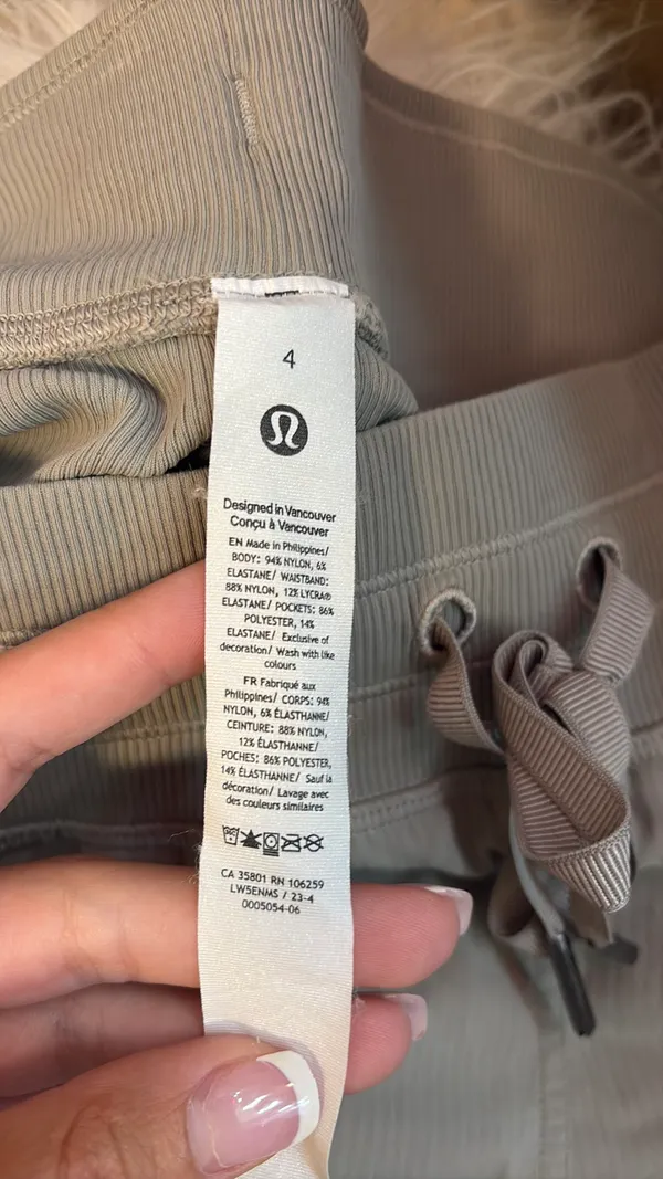 Lululemon Dance Studio Joggers - Image 3