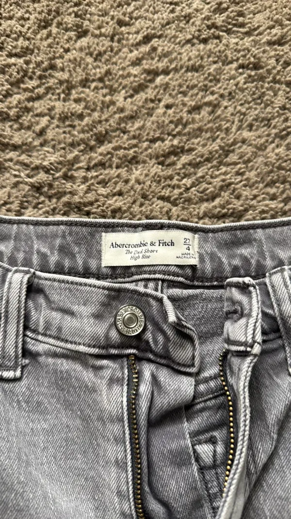 Abercrombie High-Rise Dad Shorts - Image 3