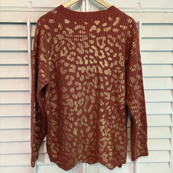 Entro Pink And Gold‎ Animal Print Sweater Size Medium - Image 2