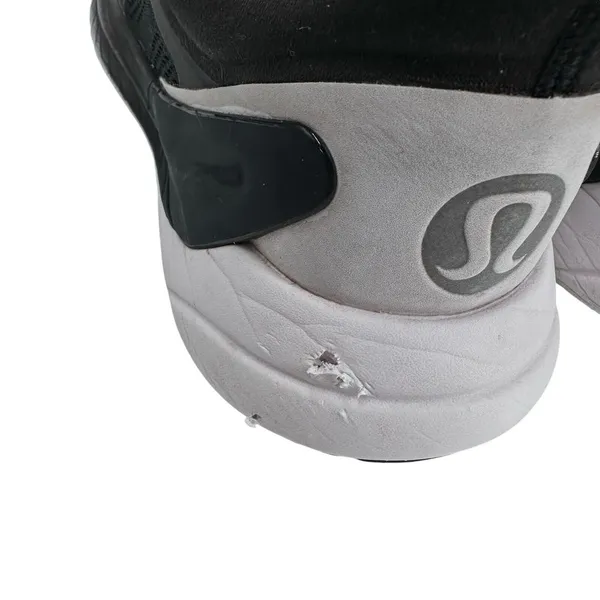 Lululemon Women's Blissfeel Run Black/Black/White Runnings‎ Sneakers Size 9.5 - Image 5