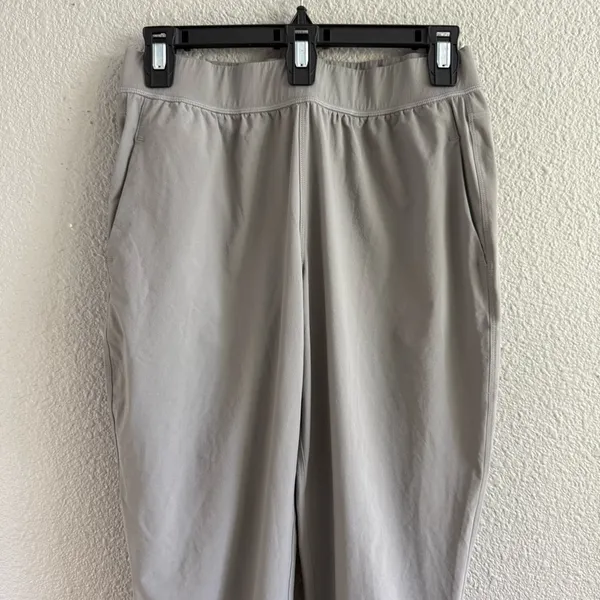 Cotopaxi Ara Jogger Trail Outdoor Lightweight Pants Size Small‎ Gray Red EUC - Image 2