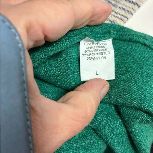 Dreamers Emerald Green V-Neck Sweater oversized L - Image 5