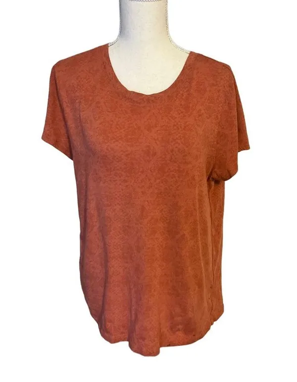 Athleta Women’s T-Shirt Sz L - Image 2