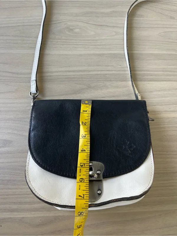 Patricia Nash Black and White Leather Two-Tone Crossbody - Image 14
