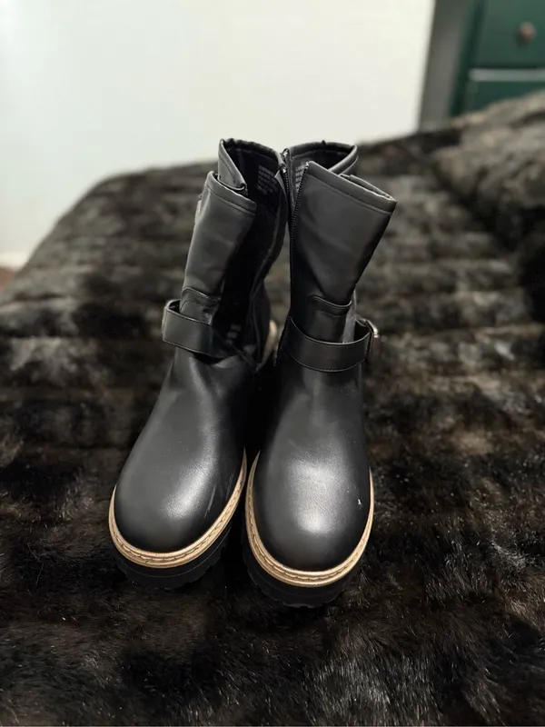 Esprit Women's moto Biker/Platform Combat Boots black 10 new lug - Image 2
