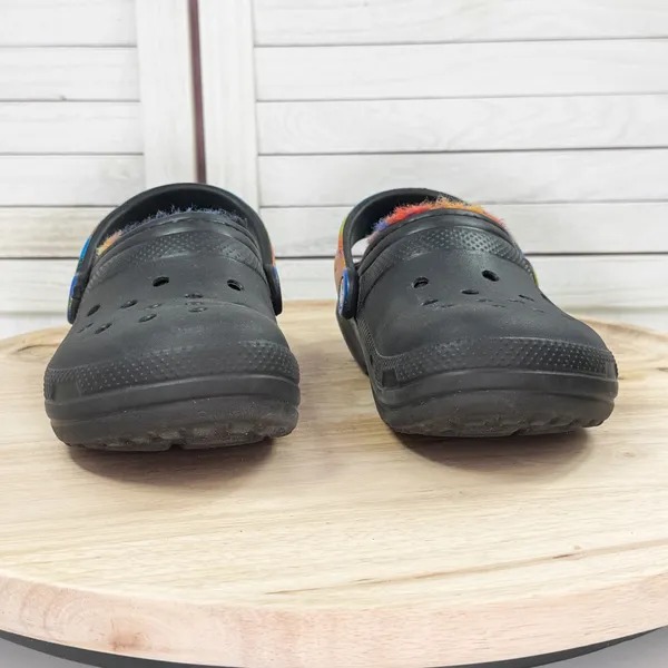 Crocs Classic Tie‎ Dye Faux Fur Lined Slip On Clogs Black Multi Womens Size 6 - Image 2