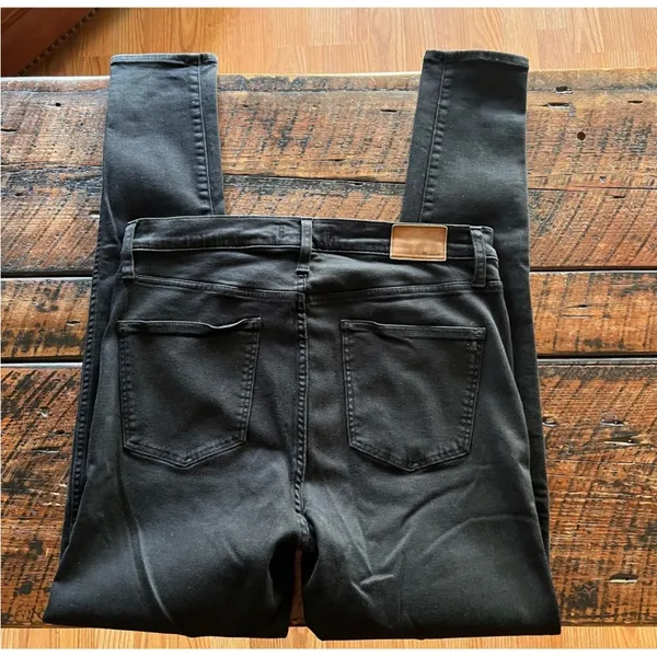 Madewell 10 inch high riser skinny skinny jeans in black color size 32 tall - Image 2