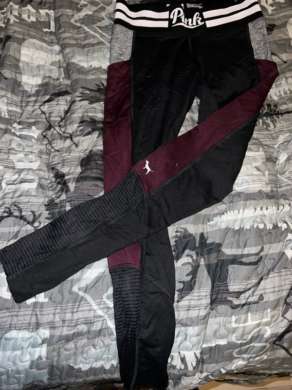 PINK Ultimate Victoria's Secret Leggings - Image 2