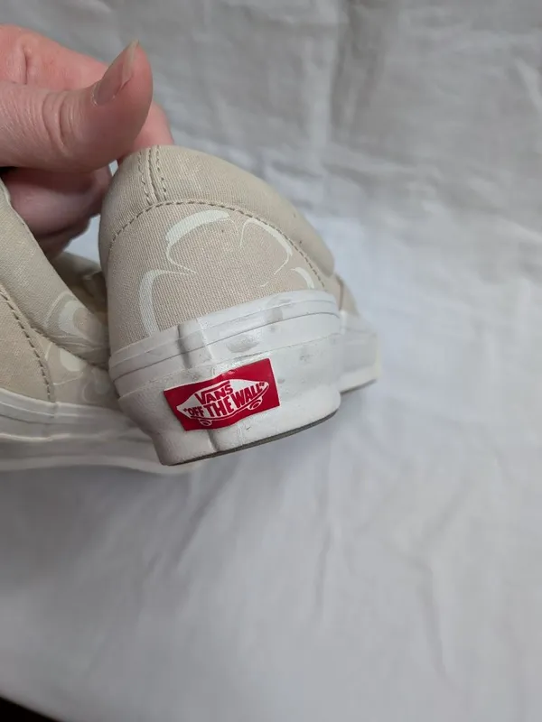 Vans Womens Tan White Slip-On Floral Print Shoes Size 7.5 US - Image 8