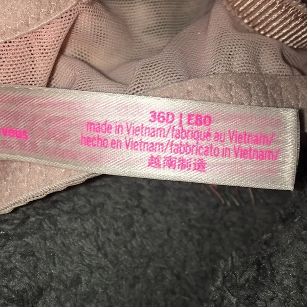 Pink Victoria secret bra - Image 2