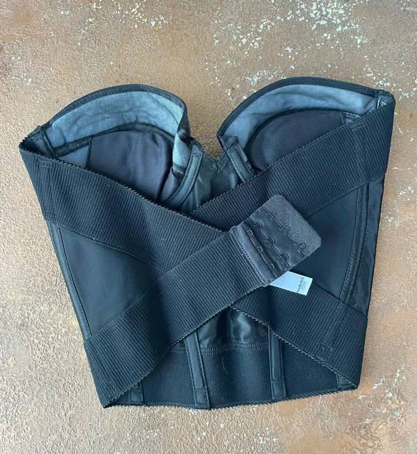 Vintage black corset sz 34a - Image 2