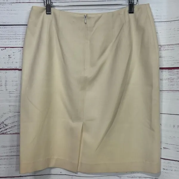 Adrianna Papell Women's Knit Pull On Midi Skirt Size 12 cream‎ Wool - Image 2
