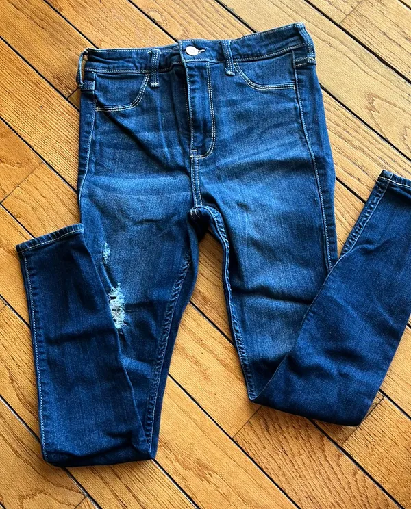 Hollister High Rise Jean Legging Dark Wash - Image 2