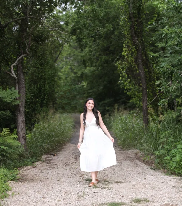 White long dress - Image 2