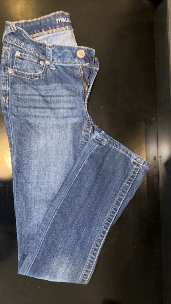 Maurices Jeans - Image 3
