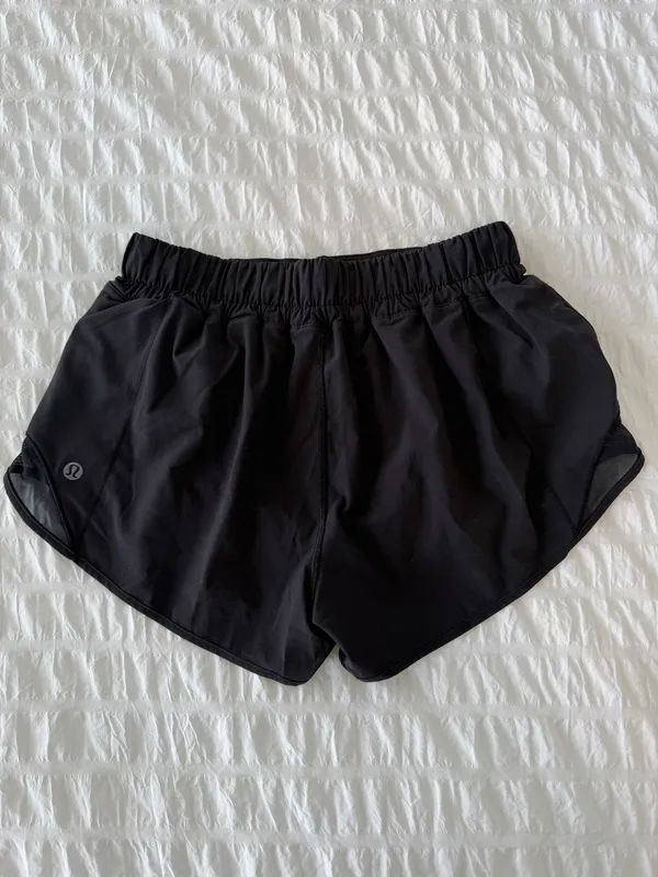 Lululemon Hotty Hot Shorts - Image 3