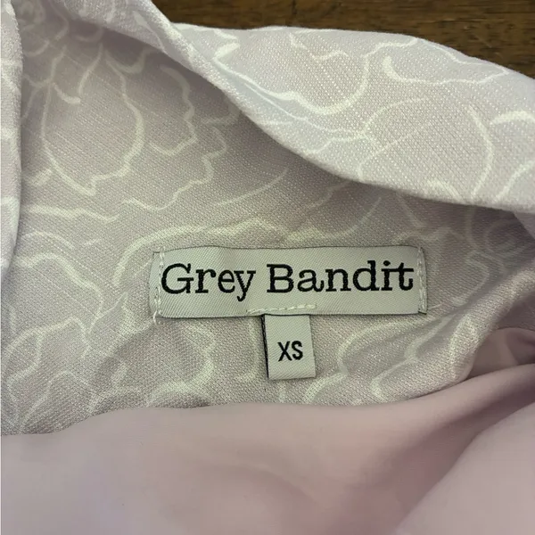 Grey Bandit Dress Strapless Midi XS Floral Purple White - Image 2