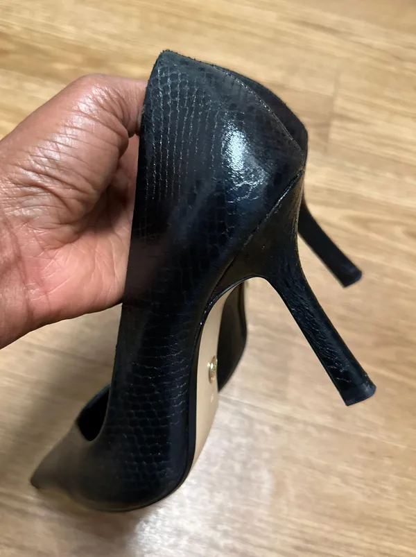 Zara black pointed toe shoes - Image 5