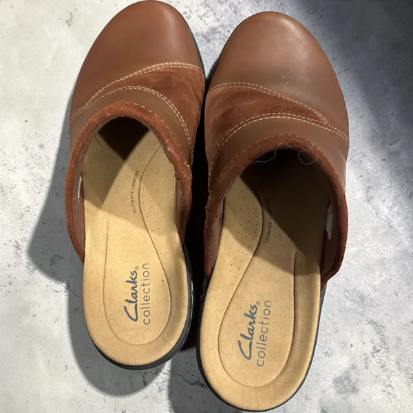 Clarks Collection Women’s Brown Leather Slip-On Clogs - Image 2