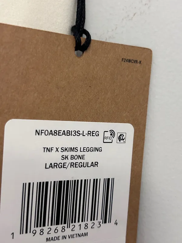 SKIMS x The North Face Refina Legging Large Bone NWT Authentic - Image 3