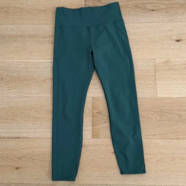 Vuori Women's Studio Pocket Leggings Ivy Green Size M VW446 - Image 2