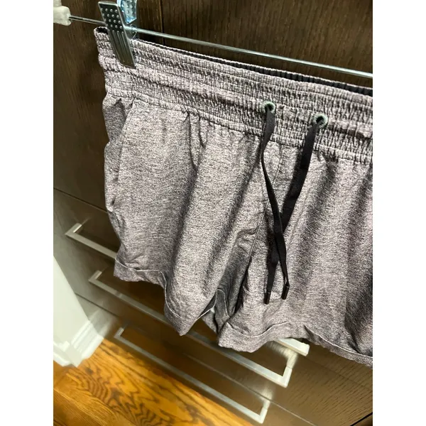 Lululemon Spring Break Away‎ Short II *3" Heather Lux Multi Black women's 4 - Image 2