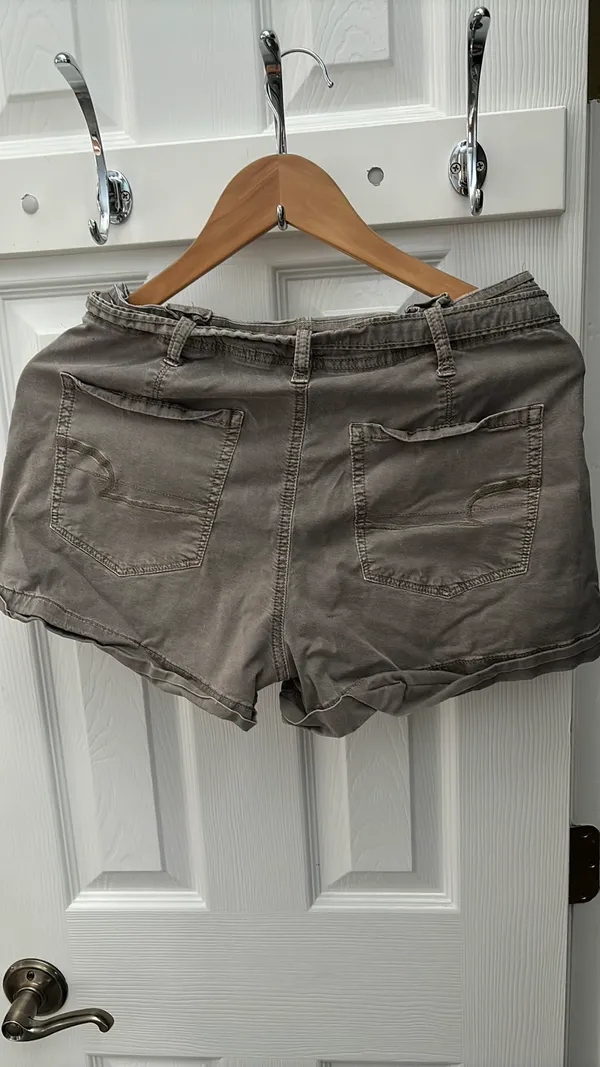 Shorts - Image 2