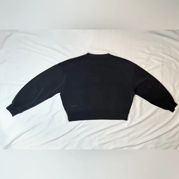 Lululemon NWOT Perfectly Oversized Cropped Crew *Softstreme - Black - 6 - Image 8