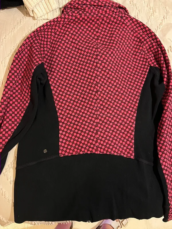 Lululemon Jacket - Image 2