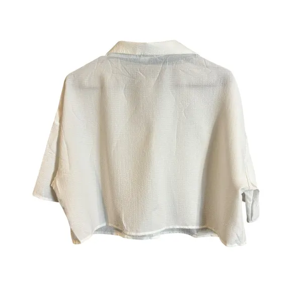 Women's White Buttoned Crop Top Size M - Image 3