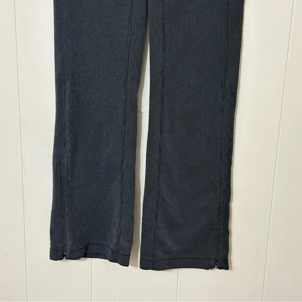 Lululemon Ribbed Softstreme Flare Pants Black Size 4 Lounge Yoga Athleisure - Image 5