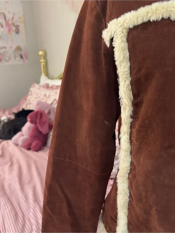 Rue 21 Y2K Brown Leather Jacket with Cream Shearling Trim - Image 8