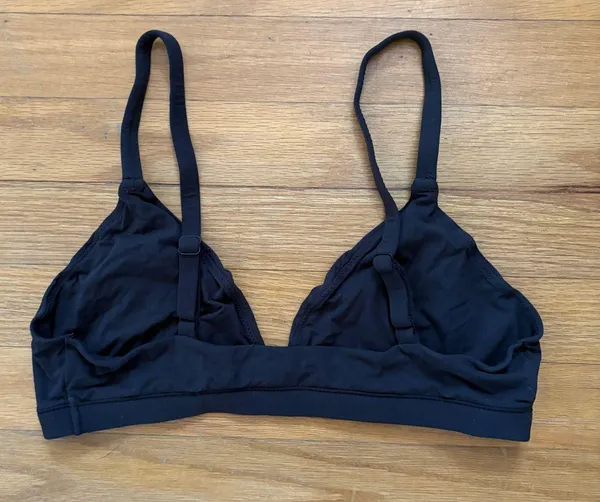SKIMS Triangle Bralette - Image 2