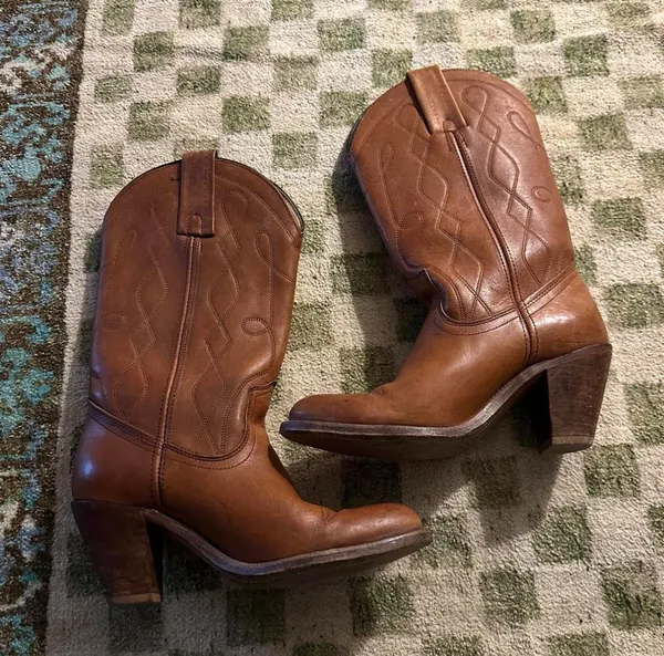Vintage Frye Leather Boots Brown - Image 7