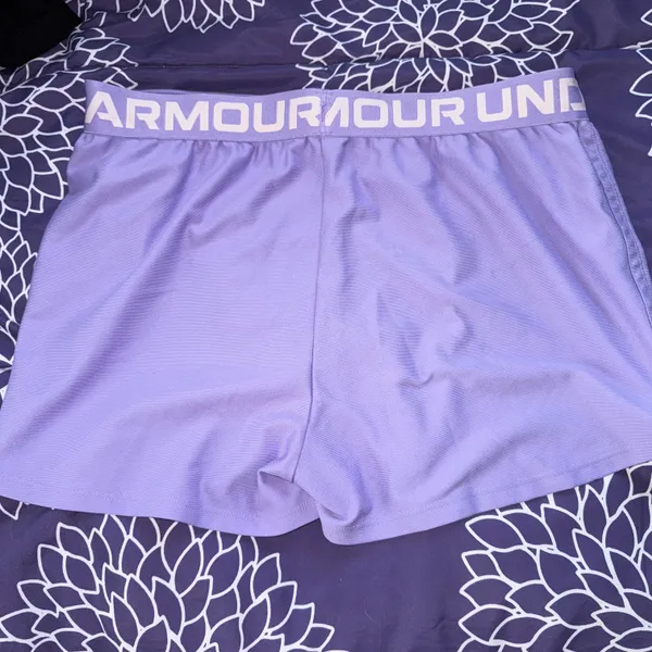 Under Armour Shorts - Image 2