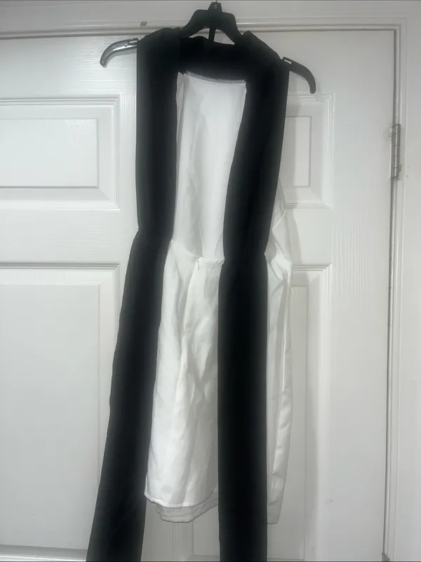 Black and White Halter Dress with Center White Panel - Image 2