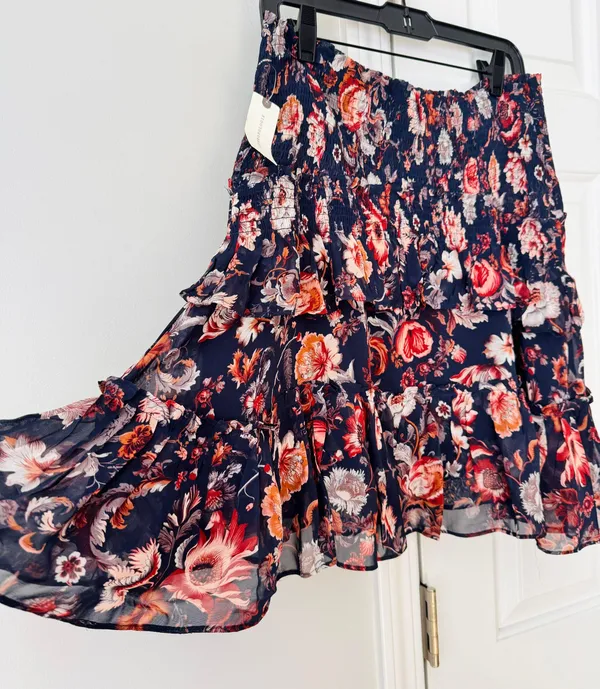 Anthropologie Asymmetrical Smocking Ruffles Mini Skirt, Size S - Image 7