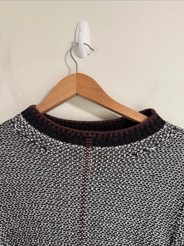 Nic + Zoe Mixed Up Mock-neck Two-Tone Base ColorBlock hem and Cuffs Sweater sz L - Image 4